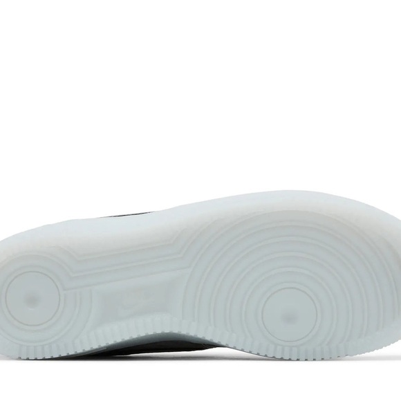 Nike Kobe Bryant x Nike Air Force 1 Low Lenticular II3925-400 Available Now